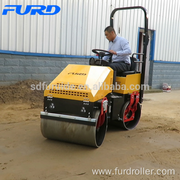 1000kg (2200 lbs) Compact Asphalt Roller Compactor with Sprinkler System (FYL-890)